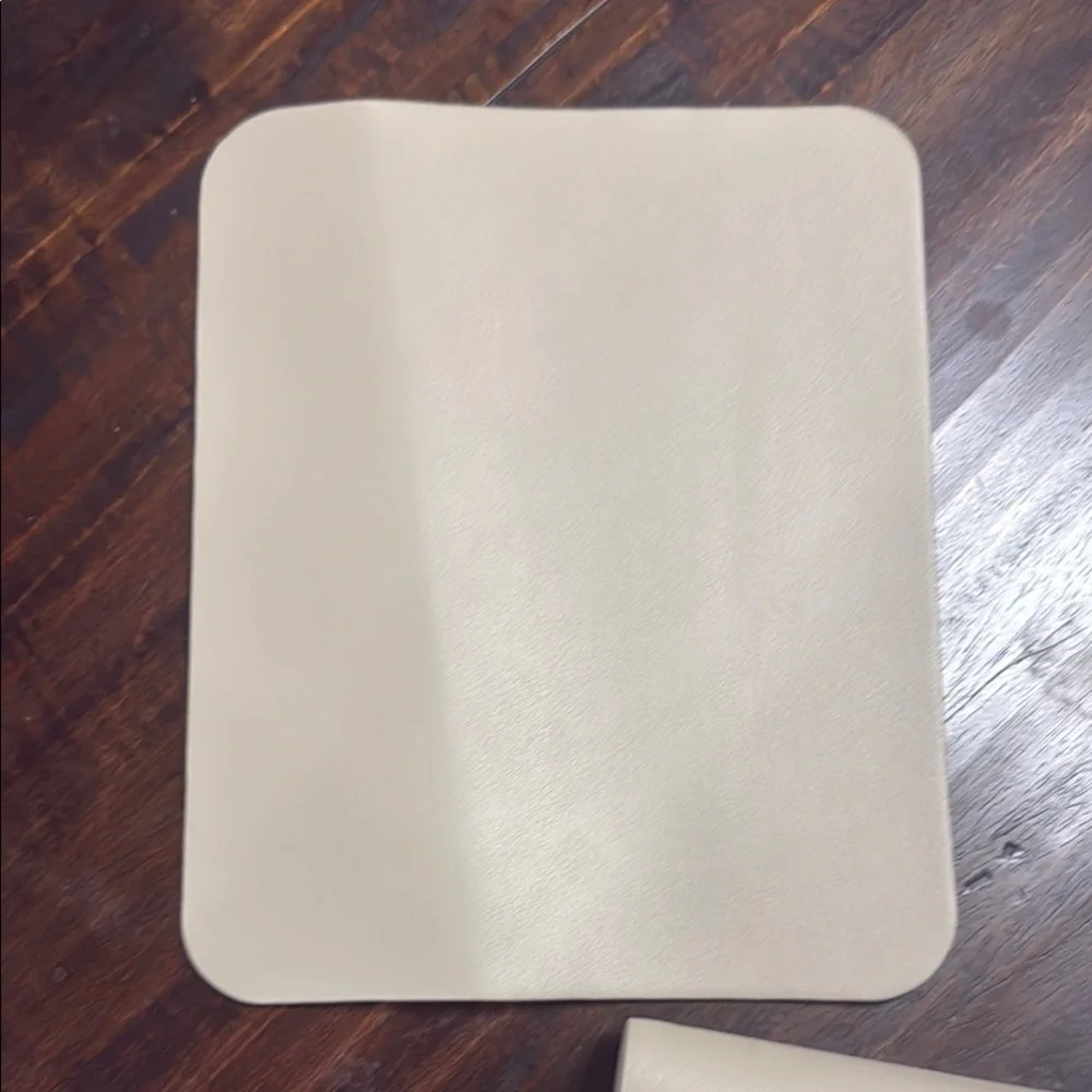 Faux leather laptop set